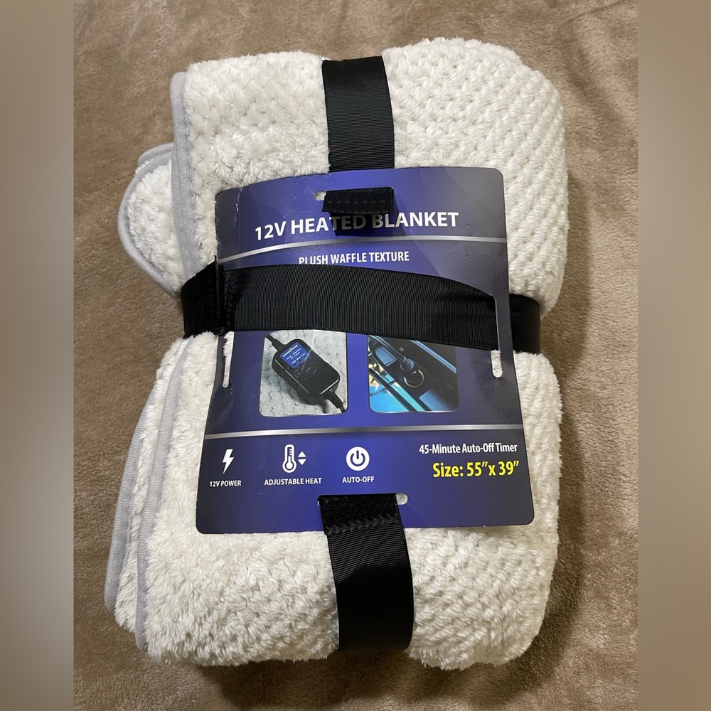 Goodyear 12Volt Heated Travel Blanket. Size 55”x 39” Color Grey Waffle Plush.